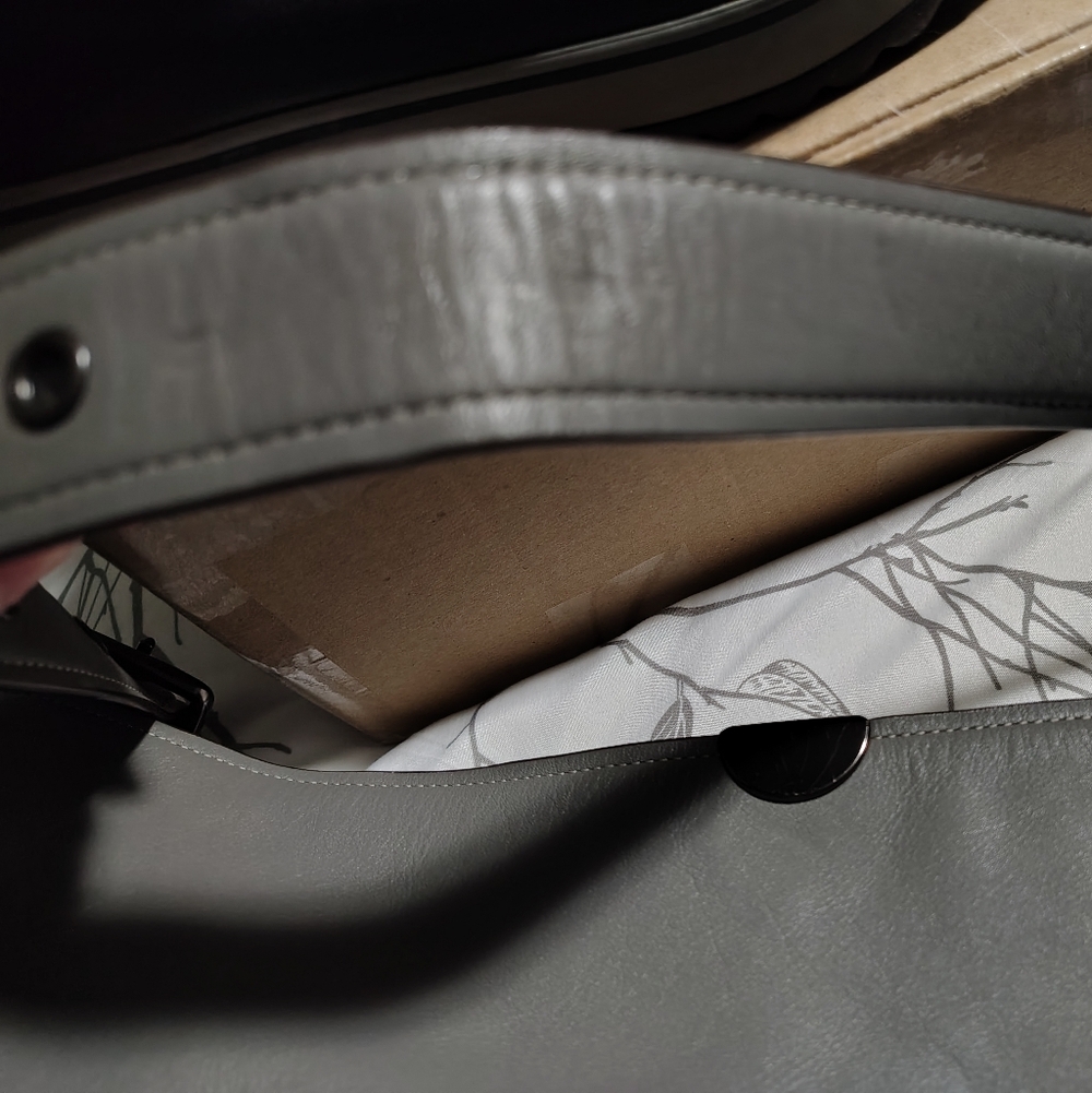 Coach 1941 Bedford Hobo Bag - Picture 12 of 16